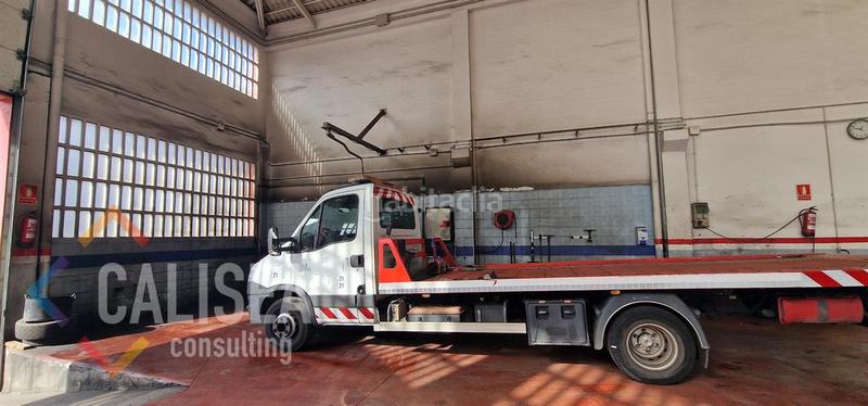 Foto d822f957-bb9c-40ea-870a-64a92e624bbd. Rent industrial building in Gràcia Sabadell