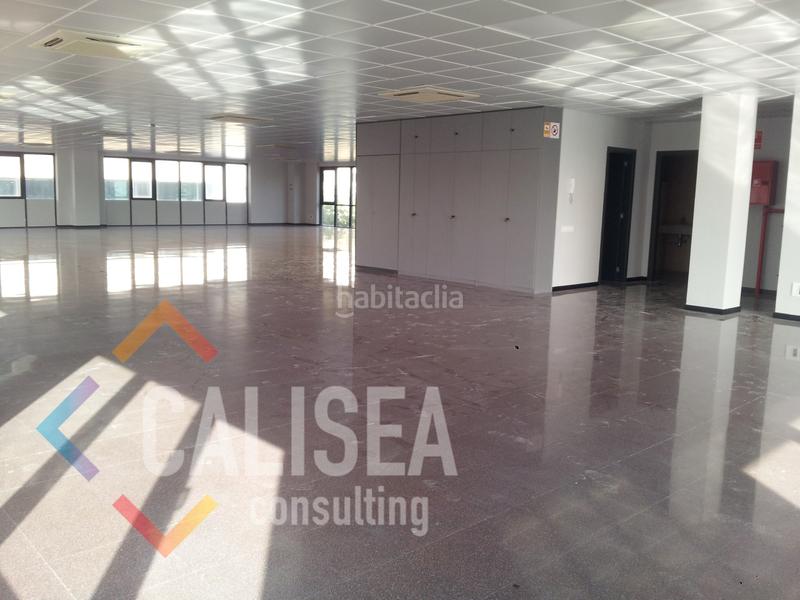 Foto 509ab6ea-aa30-4767-8ae2-b21d51846a9e. Location bâtiment à usage industriel dans carrer de la botànica 162 dans Hospitalet de Llobregat (L´)