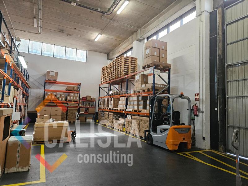 Foto 84ca2c25-fac6-42cb-a129-820e8e1a8ef7. Location bâtiment à usage industriel dans carrer de la botànica 162 dans Hospitalet de Llobregat (L´)