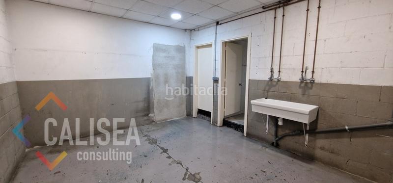 Foto 5040ca0d-aaf8-4916-a074-a32e8bd2fbba. Lloguer nau industrial a carrer palau de plegamans 17 a Polinyà