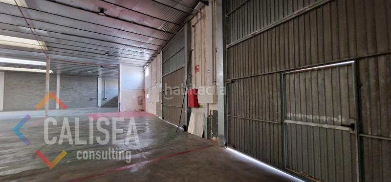 Foto ee83a4df-2dfc-4efc-b4d2-b86a09b97c5a. Lloguer nau industrial a carrer palau de plegamans 17 a Polinyà