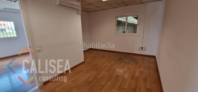 Foto 0825fe42-b941-49ae-94b8-f827661db111. Rent industrial building in carrer palau de plegamans 17 in Polinyà