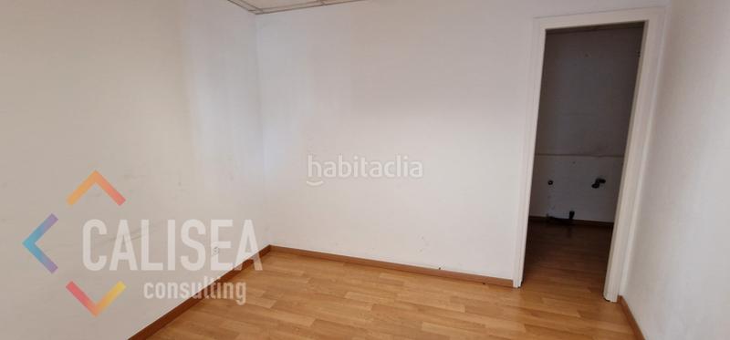 Foto 2378e35b-bdd2-4c38-86cf-6f9b9a422d20. Rent industrial building in carrer palau de plegamans 17 in Polinyà