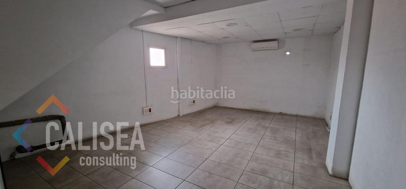 Foto 2c7159fc-b00e-4f2d-9019-761c5c205ac8. Rent industrial building in carrer palau de plegamans 17 in Polinyà