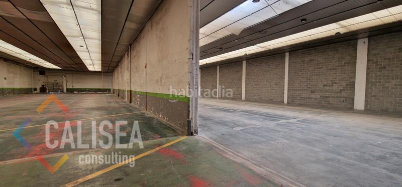 Foto 8bb88b7b-5eb2-4ea9-94e4-37bdfd7a47c6. Rent industrial building in carrer palau de plegamans 17 in Polinyà