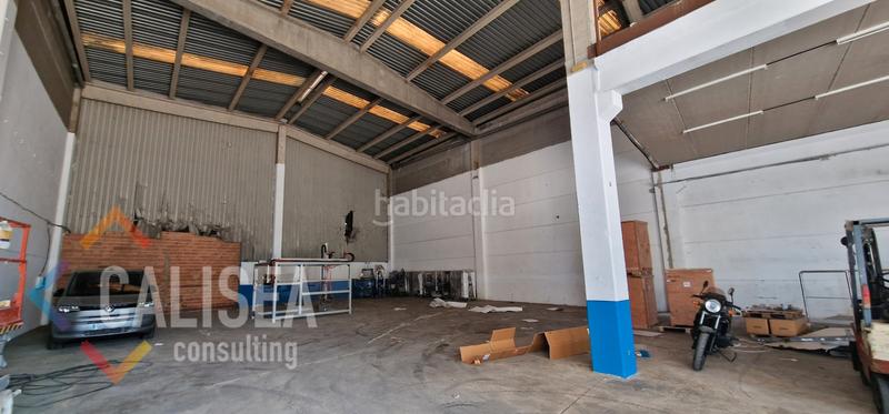 Foto 38f81e3f-5890-48c8-8049-e9fa16ce83a6. Lloguer nau industrial a carrer del llobregat 11 a Sant Cugat del Vallès