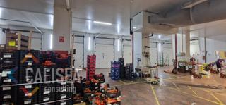 Lloguer Nau industrial a Cam ral 381. Tipo c con  sin camaras, potencia 130kw