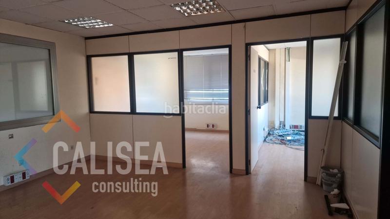 Foto 6c6f9e26-3c03-40df-a45a-597903bfb00f. Rent industrial building in carrer del pintor velázquez 11 in Polinyà