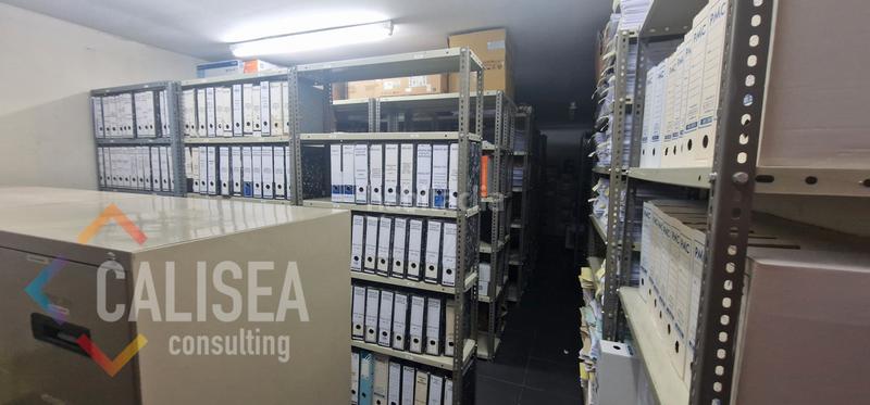 Foto 2b99ee88-ed6e-41d3-8f0c-e7cb4e647f14. Miete fabrikhalle in carrer de cuba 1 in Els Merinals Sabadell