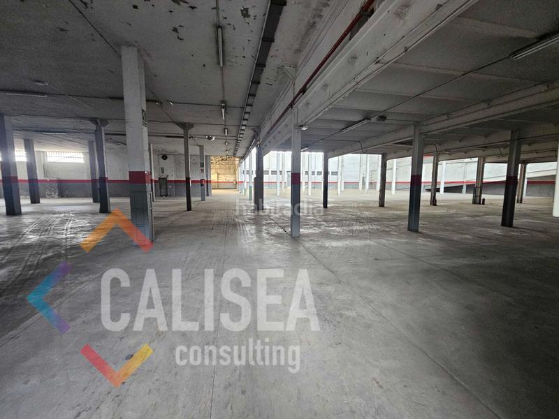 Foto a53c212c-1aea-470d-8e3a-477f83066e56. Affitto capannone industriale in passeig del comerç 72 in Sabadell