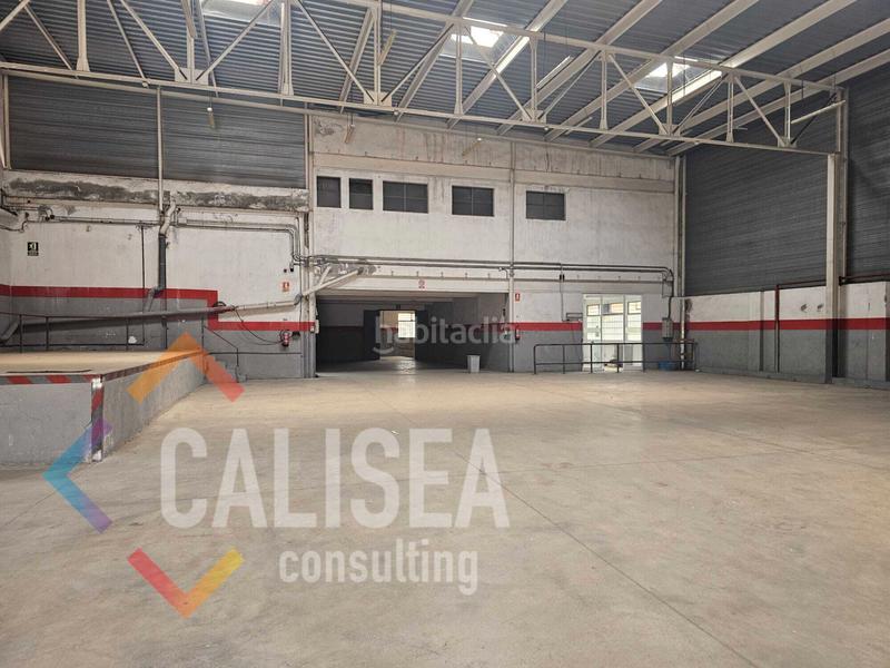 Foto 370302bd-d69e-4285-99b5-db9b998d12a8. Location bâtiment à usage industriel dans passeig del comerç 72 dans Sabadell