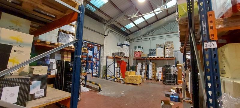 Foto fc2ab4b5-d70c-4f67-afec-615ca1902beb. Rent industrial building in n/a 57 in Sud-Zona Industrial Castellar del Vallès