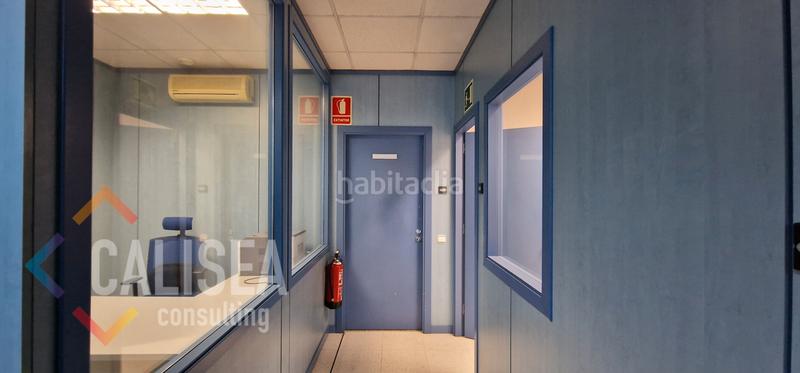 Foto e8ddd1b6-ca52-40e4-a213-50d9cf8f3d6c. Miete büro in carrer de renall 8 in Gràcia Sabadell