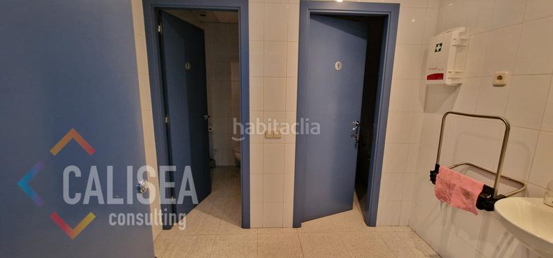 Foto a4f5ae40-c2a2-4cf0-b86b-f8fa7ad4ec63. Alquiler oficina en carrer de renall 8 en Gràcia Sabadell