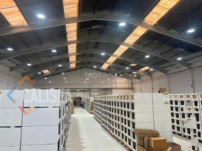 Foto 76e13e5e-7bec-47d6-af11-980cc892d0b2. Miete fabrikhalle in carrer cantàbria 9 in Parc Central Barberà del Vallès