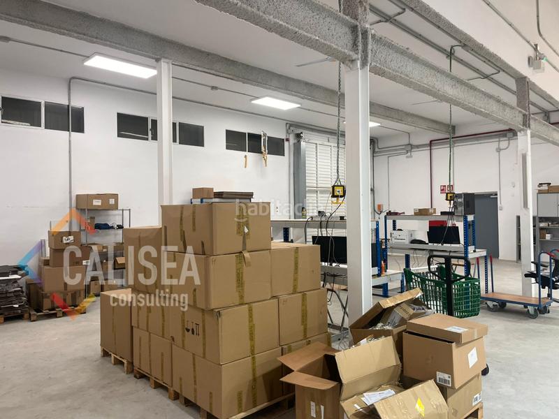 Foto e3fddb2a-b767-409d-8945-1d892df11b9b. Alquiler nave industrial en carrer cantàbria 9 en Barberà del Vallès