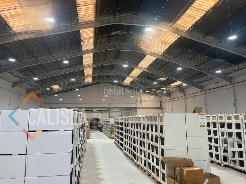 Foto ed49bac9-0965-45f0-8af9-d37afa8fb8f7. Alquiler nave industrial en carrer cantàbria 9 en Barberà del Vallès