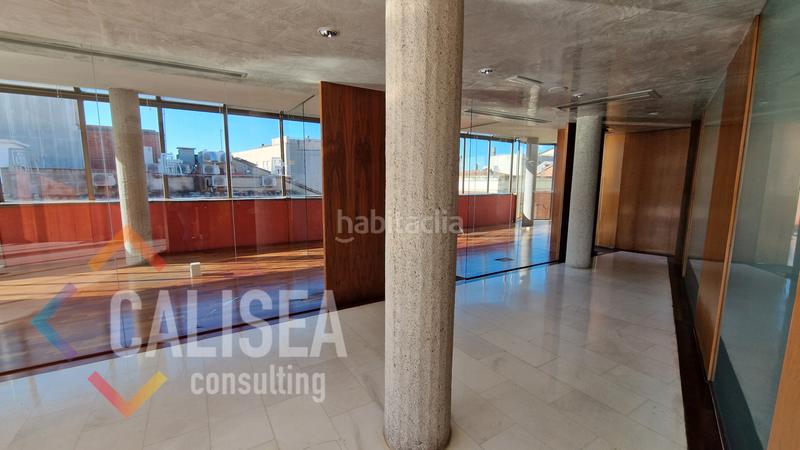 Foto c94e520d-3ac7-4449-bba2-2f65cdd8e17f. Alquiler oficina en Centre Sabadell