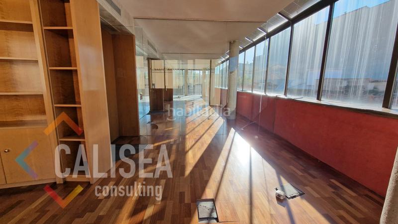 Foto e704d722-f775-48e9-a61d-86d189a5938c. Alquiler oficina en Centre Sabadell