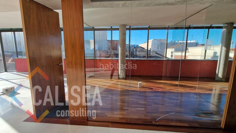 Foto 776fd428-8ab3-4aa1-82c2-5dc35f8edd82. Affitto ufficio con riscaldamento in Centre Sabadell