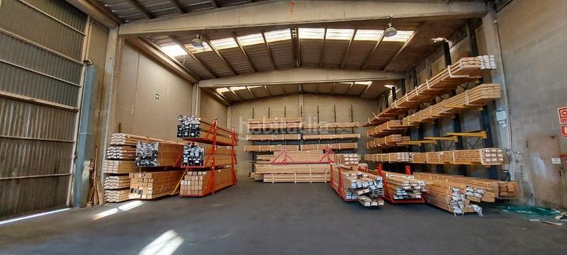 Foto d42f6dc5-43a2-428e-8aaa-3a906edf6c62. Rent industrial building in n/a 27 in Can Roqueta Sabadell