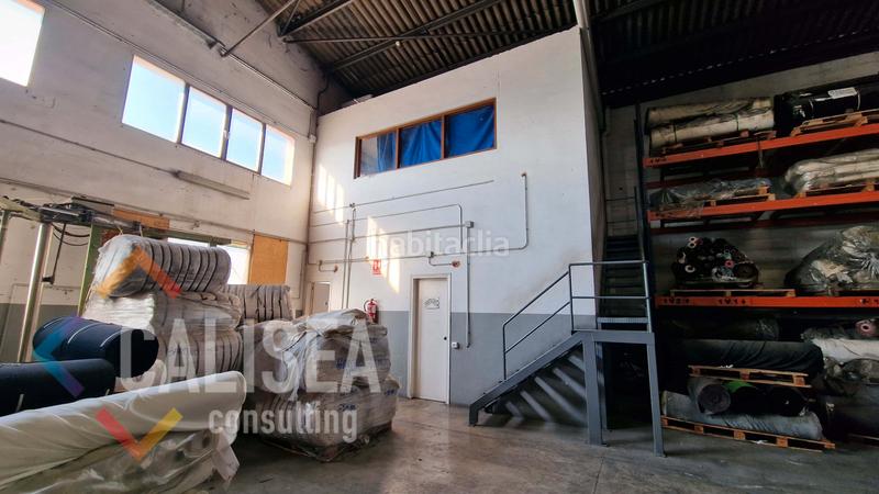 Foto 0a765f0b-19f2-4806-838a-ee395e949ad8. Rent industrial building in Palau-solità i Plegamans