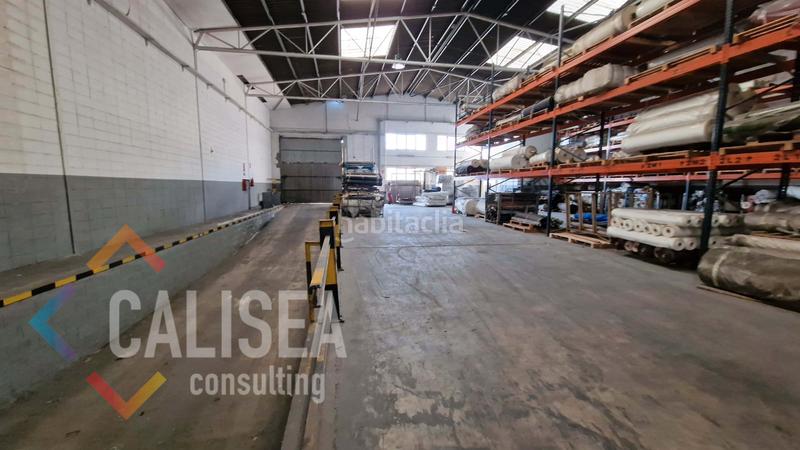 Foto 5ee0edd7-9e0d-4e20-b2a4-8c20e2aa4081. Rent industrial building in Palau-solità i Plegamans