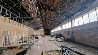 Nave industrial en Carrer de la riera del fonollar 28. Para rehabilitar tipo c
