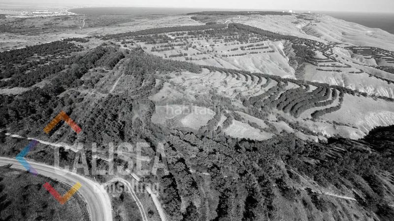 Foto faf3a9c7-2dc6-4c88-b9bb-3145fc801ed7. Terrain industriel dans avinguda de la llana 1 dans Rubí