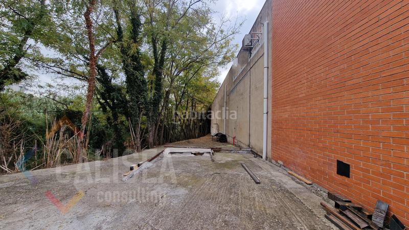 Foto 30f83dfd-33f7-4e76-b519-d3726a7a7451. Capannone industriale in carrer de santiago rusiñol 19 in Polinyà