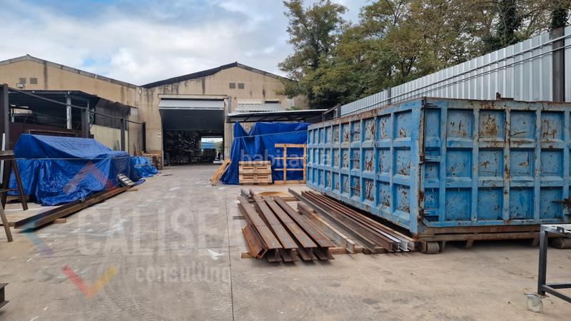 Foto d0fe0979-1330-44fb-a61f-8fc9c46f3ca0. Capannone industriale in carrer de santiago rusiñol 19 in Polinyà