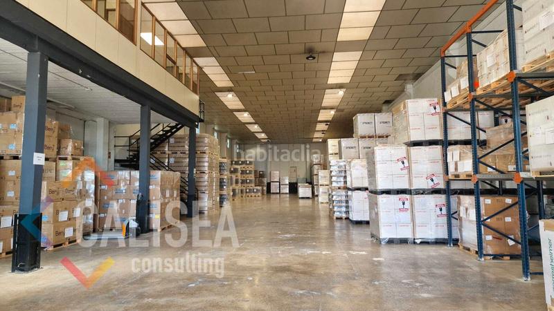 Foto 7be20b23-a3e5-4f15-aef2-05e267aa3192. Alquiler nave industrial en carrer dels països catalans 2 en perfecto estado en Castellbisbal