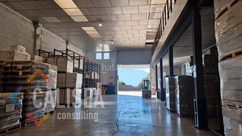 Foto be7f620d-43ec-443e-b43d-7435d4e8afc7. Alquiler nave industrial en carrer dels països catalans 2 en perfecto estado en Castellbisbal
