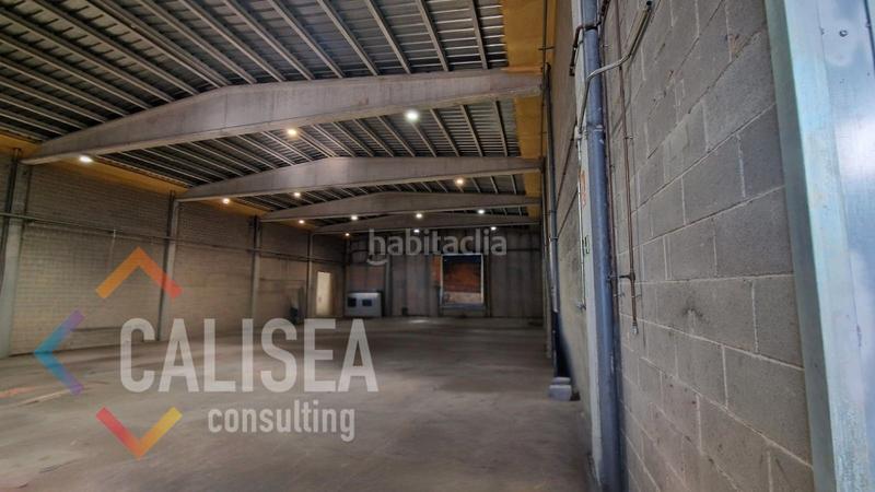 Foto 3f0b5b8c-dd56-4e9f-8128-00a6cad8bbb5. Lloguer nau industrial a avinguda de Can Roqueta 1 a Sabadell