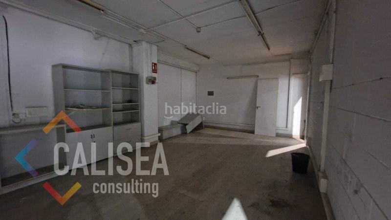 Foto 2d8da1d0-3f0e-41ac-b9ff-6e89f9a05a24. Rent industrial building in avinguda de Can Roqueta 1 in Sabadell