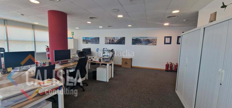 Foto 035a93e6-2aff-4159-afd7-d736702c880f. Rent office space in avinguda de francesc macià 60 in Sabadell