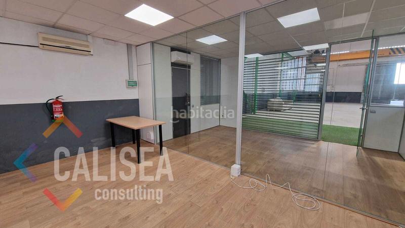 Foto f20aaf71-91d1-4376-918c-4b5add8d9b9f. Lloguer nau industrial a carrer de la indústria 11 a Ripollet