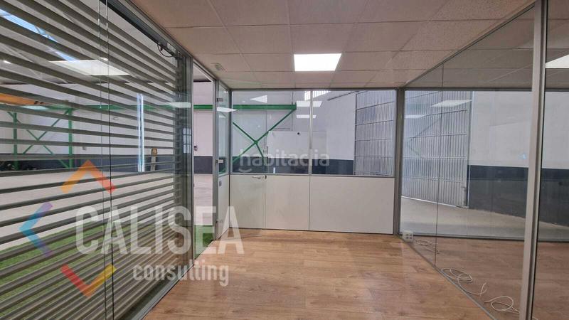 Foto 0b734af1-e362-4b9c-aba6-8c9f6266e58c. Location bâtiment à usage industriel dans carrer de la indústria 11 dans Ripollet