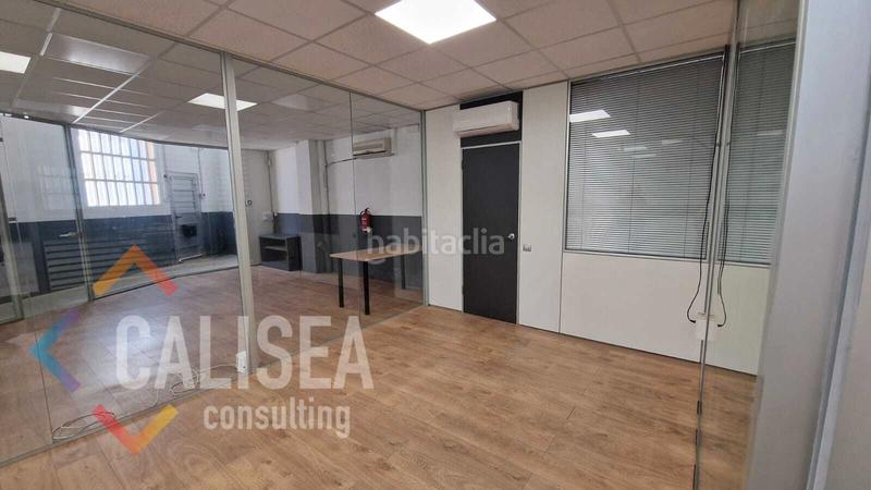 Foto 16f0d650-4d53-4d61-a30e-c77f3c4f5cd6. Location bâtiment à usage industriel dans carrer de la indústria 11 dans Ripollet