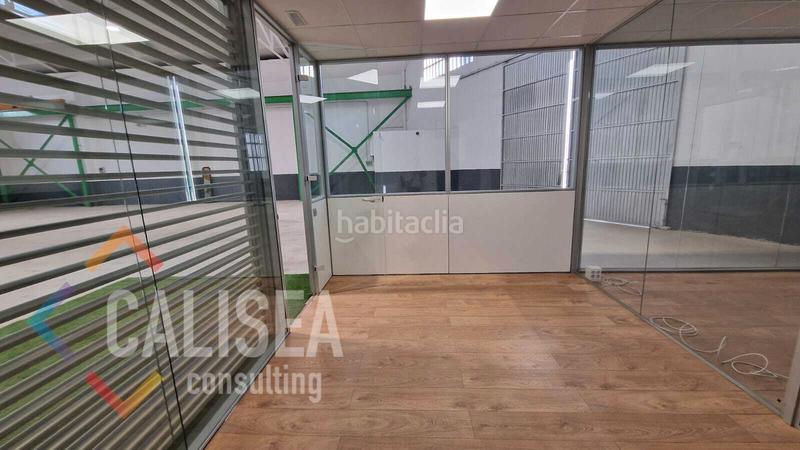 Foto 53e581f8-3e13-4500-8ccd-655b54a4a00c. Location bâtiment à usage industriel dans carrer de la indústria 11 dans Ripollet