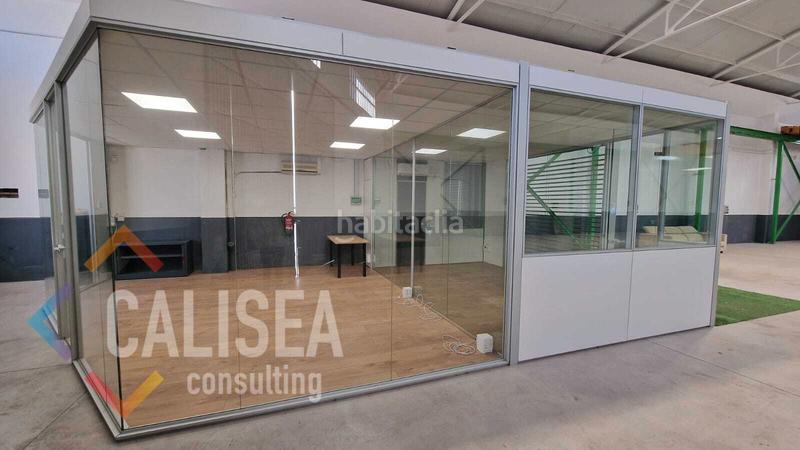 Foto b8696f59-a3a5-4e82-9f91-40f35cb3c027. Location bâtiment à usage industriel dans carrer de la indústria 11 dans Ripollet