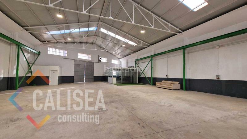 Foto ec3496ab-a7e1-427f-9087-5ea1cb1d9adb. Location bâtiment à usage industriel dans carrer de la indústria 11 dans Ripollet