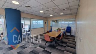 Rent Office space in Avinguda de francesc macià 60