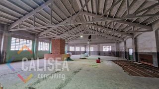Rent Industrial building in Carrer del pintor borrassà 21b. Cantonera tipo a en rehabilitación
