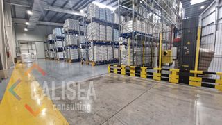 Location Bâtiment à usage industriel à Passeig fluvial 28. Tipo  c  con 6 muelles y riesgo alto