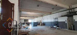 Lloguer Nau industrial  Carrer ravel 7. Cantonera con imagen