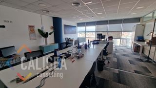 Miete Büro in Avinguda de francesc macià 60