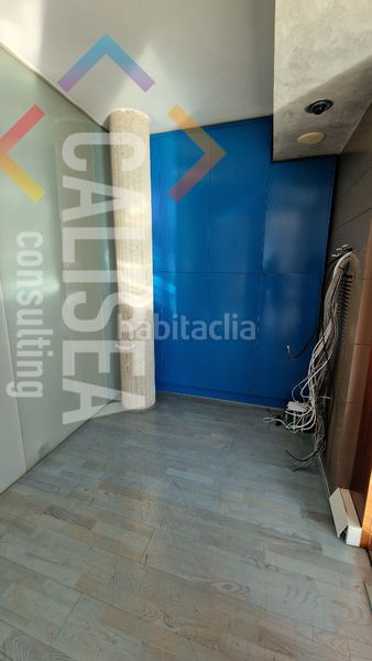 Foto 0068d98a-711c-4353-9f80-4bc8e332c98e. Büro mit heizung in Centre Sabadell