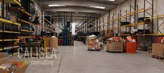 Miete Fabrikhalle in Carrer de bernat metge 50