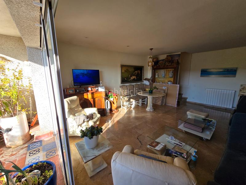 Foto 04d66de5-b975-4b31-81d2-c32f3b3763d9. Duplex con riscaldamento parcheggio in La Mallola Esplugues de Llobregat